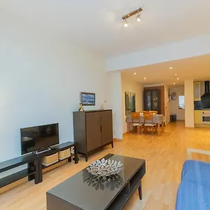 Eixample Dret Corsega Roger Lluria By Interhome Apartamento