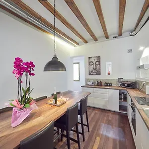 Apartment Alessandra Ramblas 