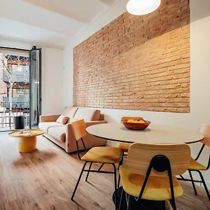 Design By Olala Homes Оспиталет-де-Льобрегат